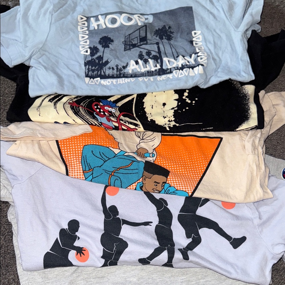 Bundle of Kids Graphic Tee - Light Blue